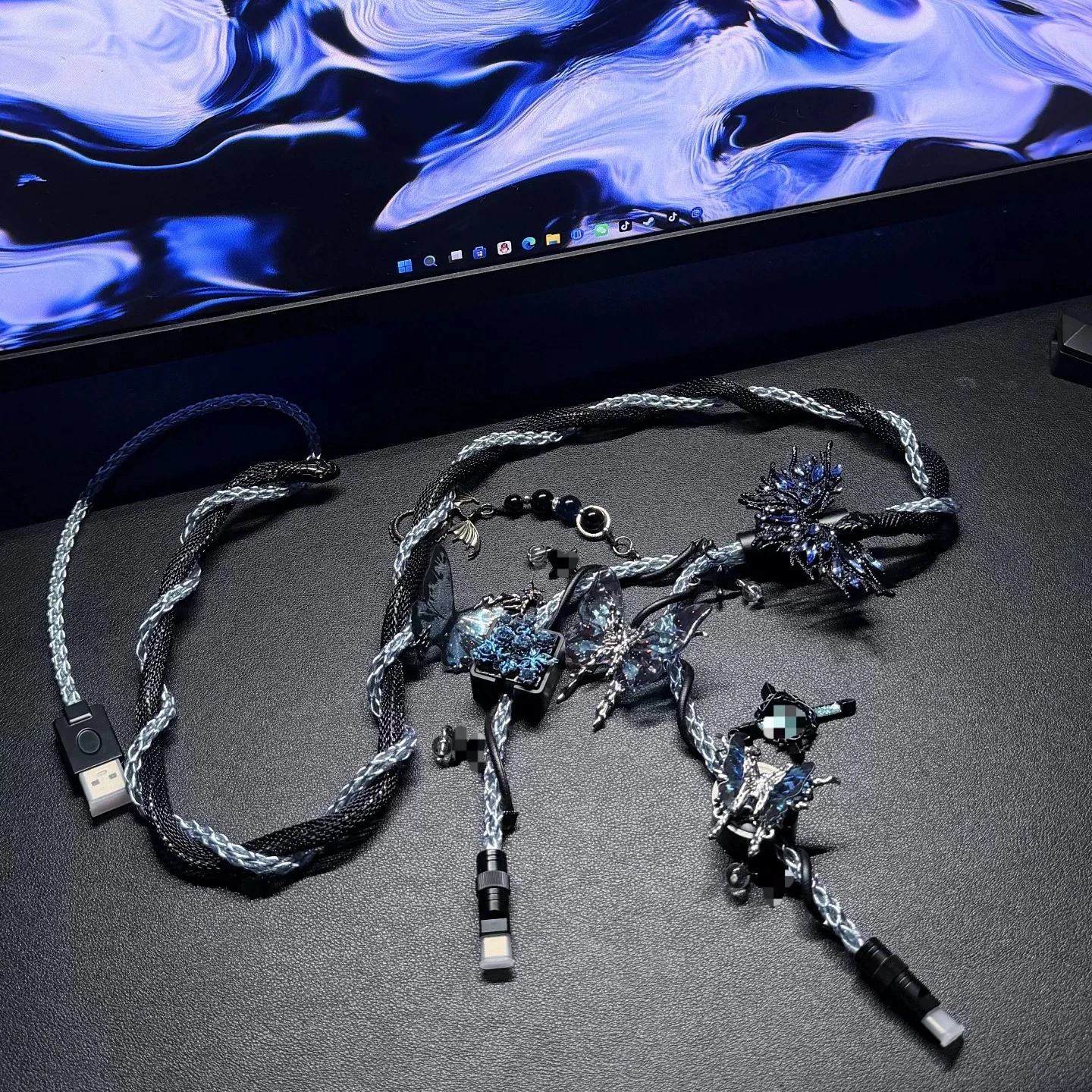 Blue Ink Zinc Alloy Aviator Y-cable Custom Single Crystal Copper 8K Polling Rate Handmade 2-in-1 Data Cable Keyboard Accessories