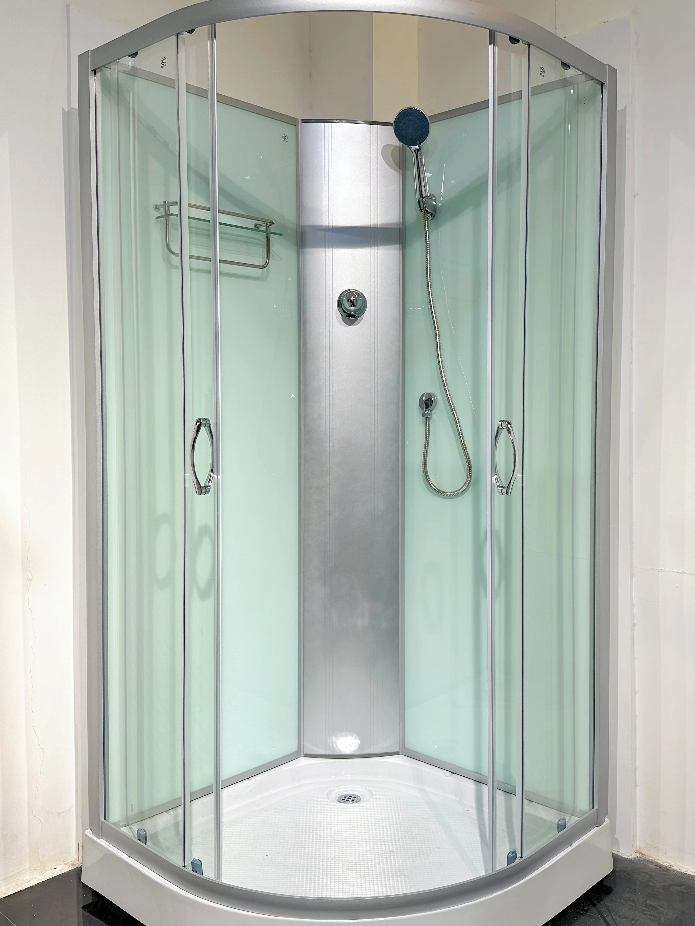 Integral shower room, bathroom, household glass, fan-shaped dry and wet separation partition, bathroom, integrated closed toilet