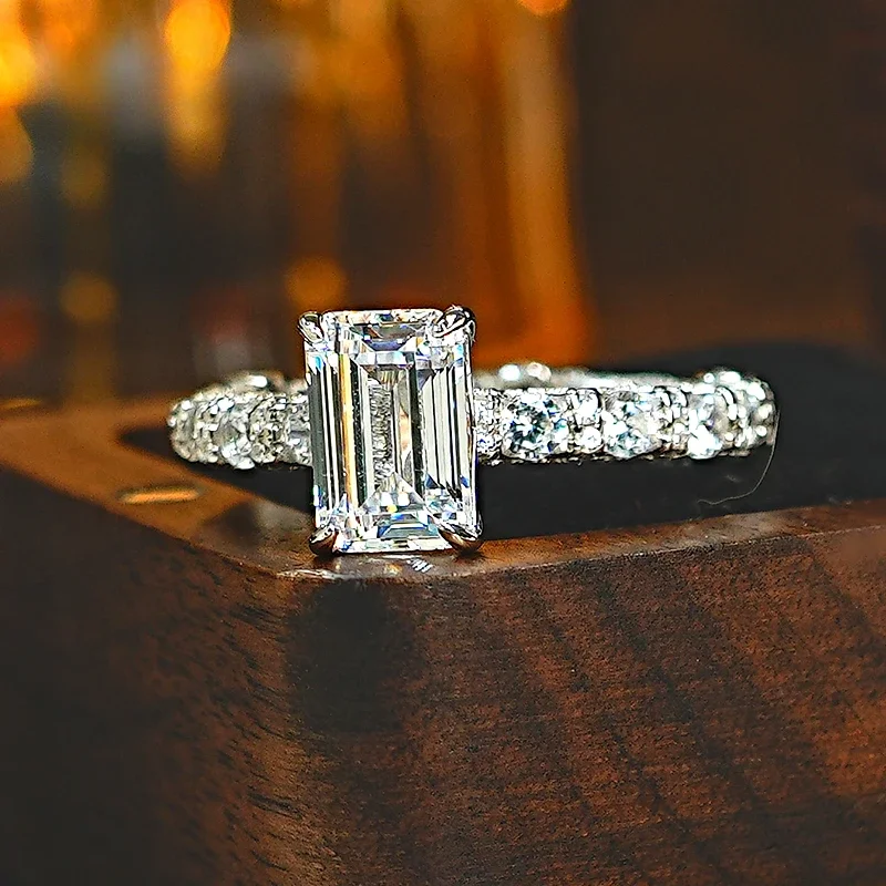 Light Luxury Full Diamond Set with Emerald Cut 925 Silver Ring Set with High Safety Diamonds