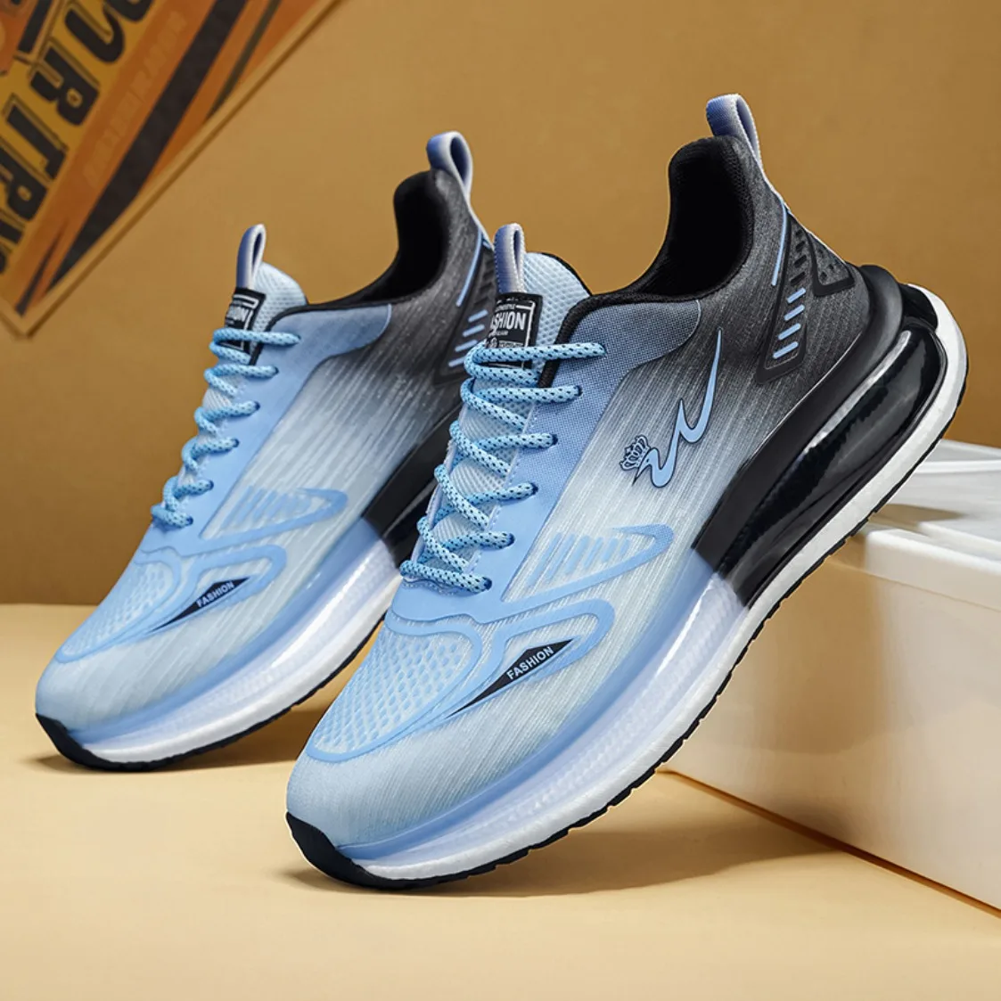 Men's Breathable Casual Sneakers Four Seasons Soft Sole Non Slip Lightweight Outdoor Running Shoes Racing Sports Shoes