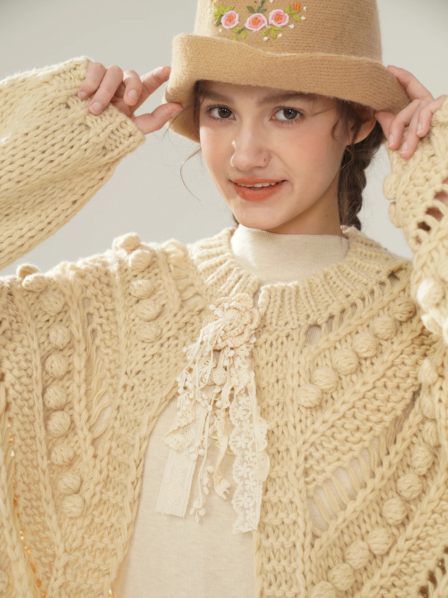 

120cmBust FallWinter Cashmere Wool Cardigans Women Vintage Elegant Handmade 3D Balls HollowOut Crochet Hook Lace Corsage Sweater