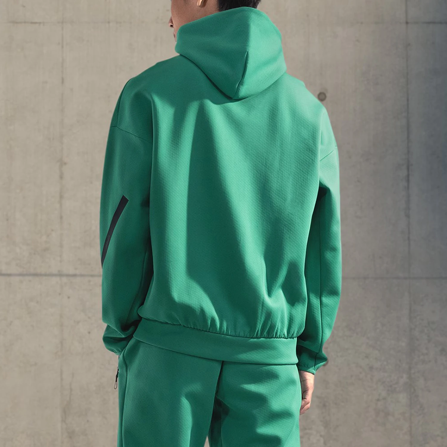 سويت شيرت Adidas Original M Z N E HD للرجال بقلنسوة للشفاء الحقيقي JD6440