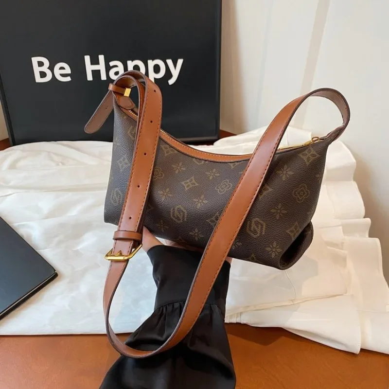 

Light Luxury Women's Bag 2025 New Style Fashionable Wide Shoulder Strap Casual Underarm Bag Single-shoulder Crossbody Bag
