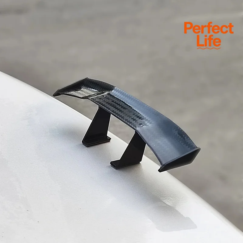 1 pçs spoiler traseiro do carro mini asa pequeno modelo decoração peças de automóvel estilo gt winglet mini fibra carbono olhar asa traseira
