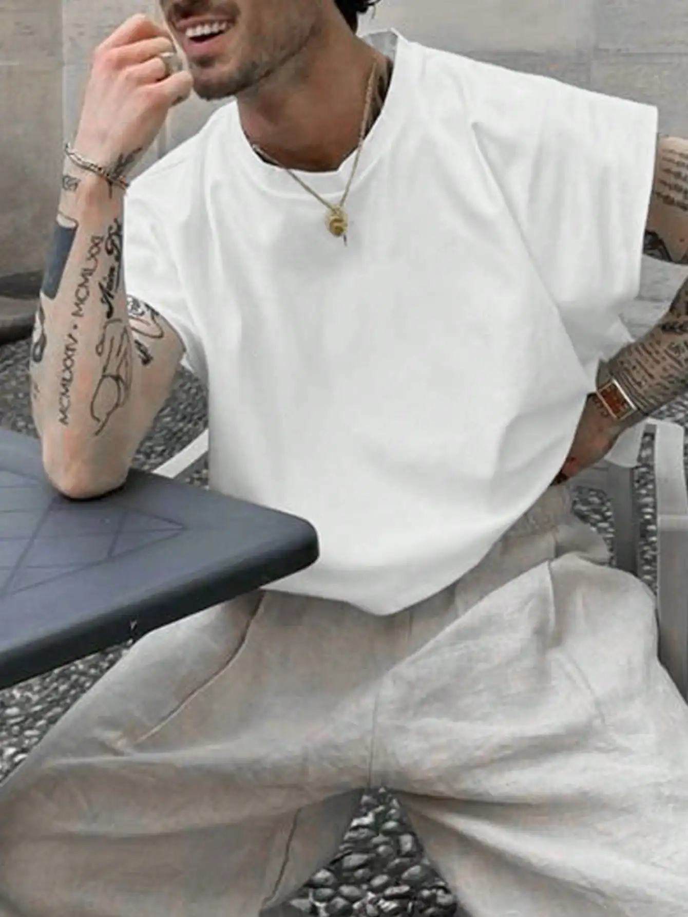 Camiseta Blanca Corta de Manga Corta para Hombre, Corte Holgado Informal para Uso Diario