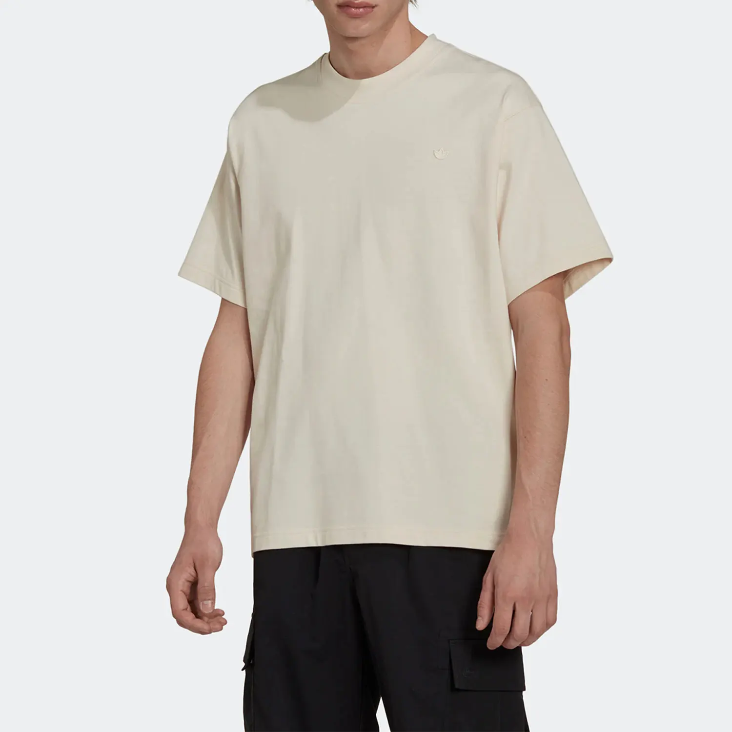 

Adidas genuine Current Season Originals Men's Sport Short Sleeve T-shirt HK2891