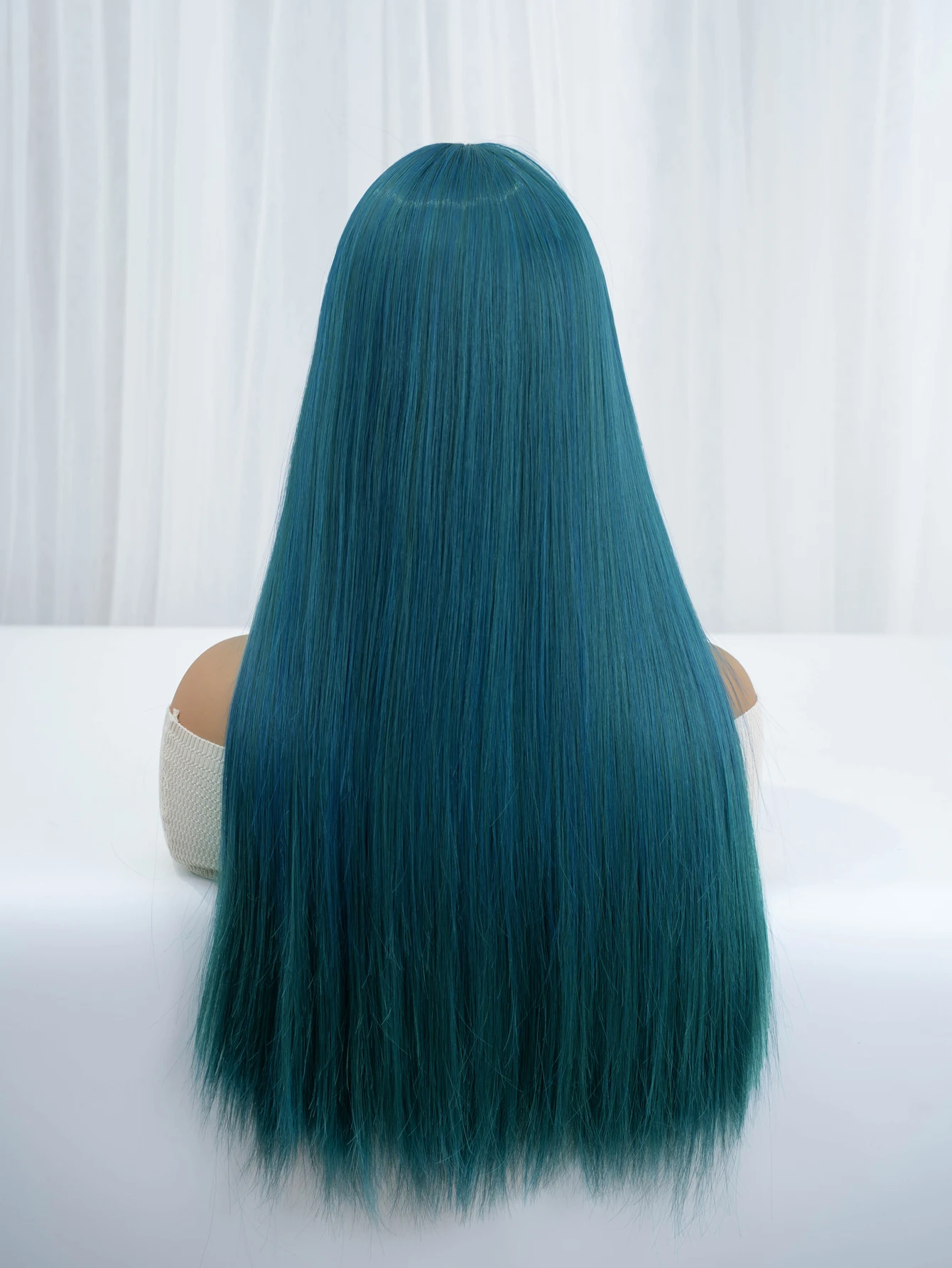 28Inch Teal Blue Color Synthetic Wigs With Bang Long Natural Straight Hair Wig For Women Daily Cosplay Drag Queen Heat Resistant