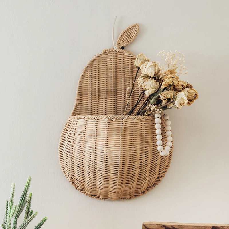 

Rattan Weaving Storage Basket Wall Hanging Decoration Handmade Pear Shaped Storage Hamper Nordic Photograph Prop for Kids Room