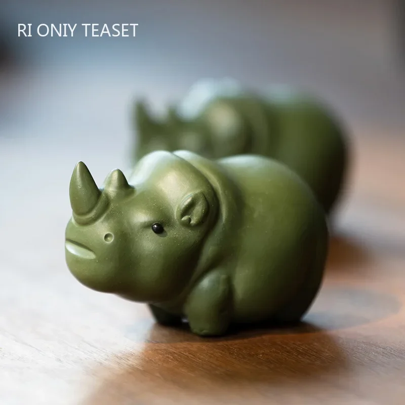 

Chinese Yixing Purple Clay Tea Pet Handmade Rhino Statue Ornaments Raw Ore Green Clay Tea Figurine Craft Tea Ceremony Decoration