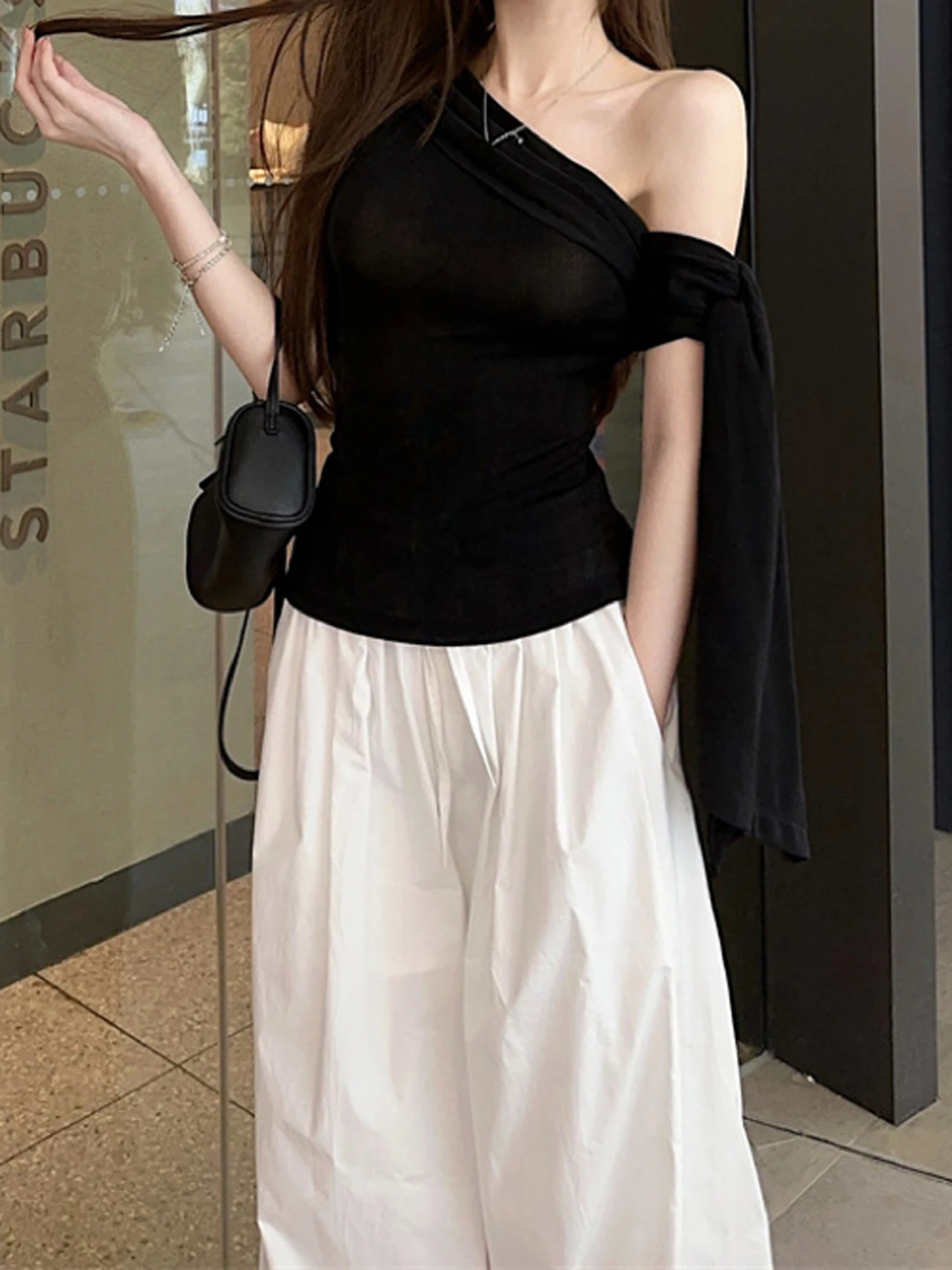 

Женский летний топ Ele Bla с асимметричным дизайном плеча, модный, с декоративными элементами, облегающий, однотонный, без рукавов, женская майка