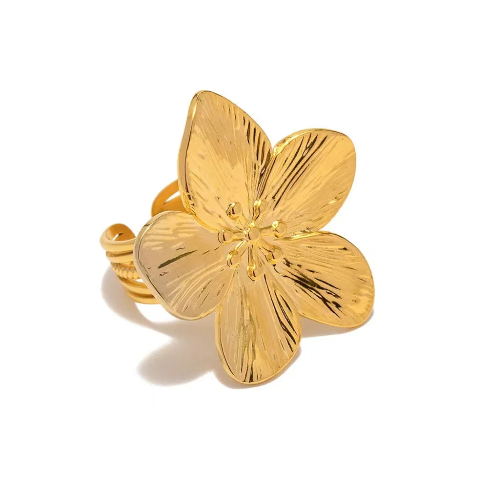 

2025 New Stainless Steel Flower Ring For Women Simple Temperament Party Fashion Trendy Charm Waterproof Jewelry