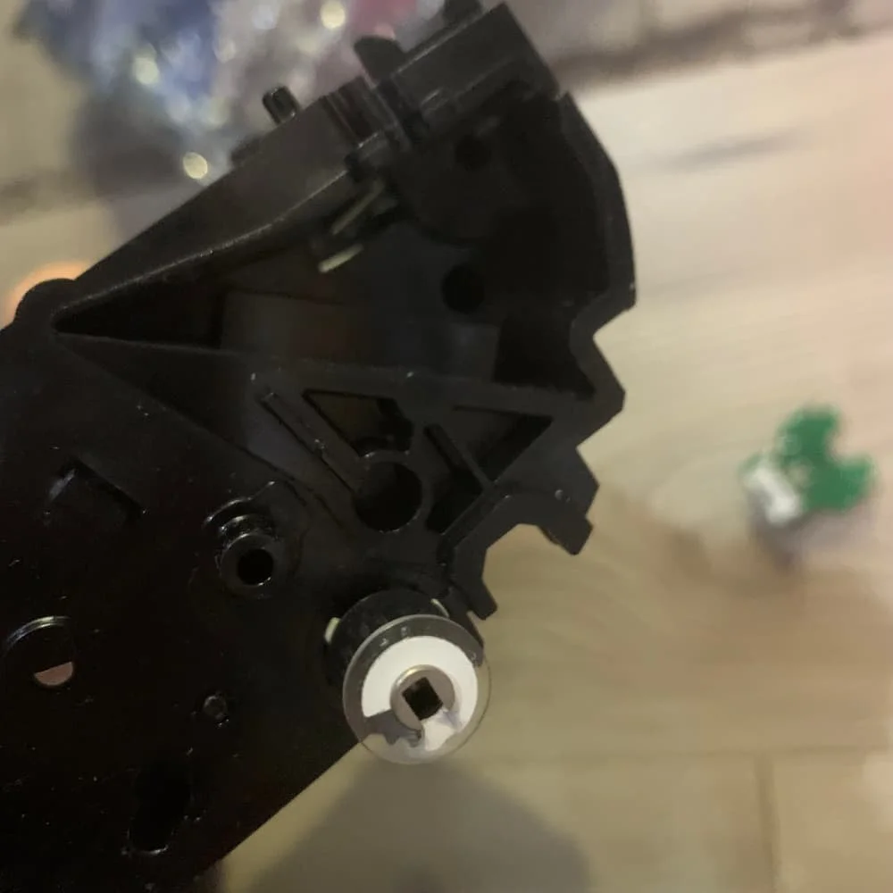 

COM39-60006 Motor for HP M527 M577 527 577 586 ADF Motor