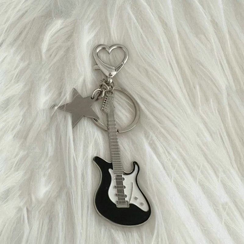 Good Metal Hiphop Rock Y2K Guitar Keychain With Star Heart Hook Cool Fashion Punk Music Keyring Bag Charm Pendant