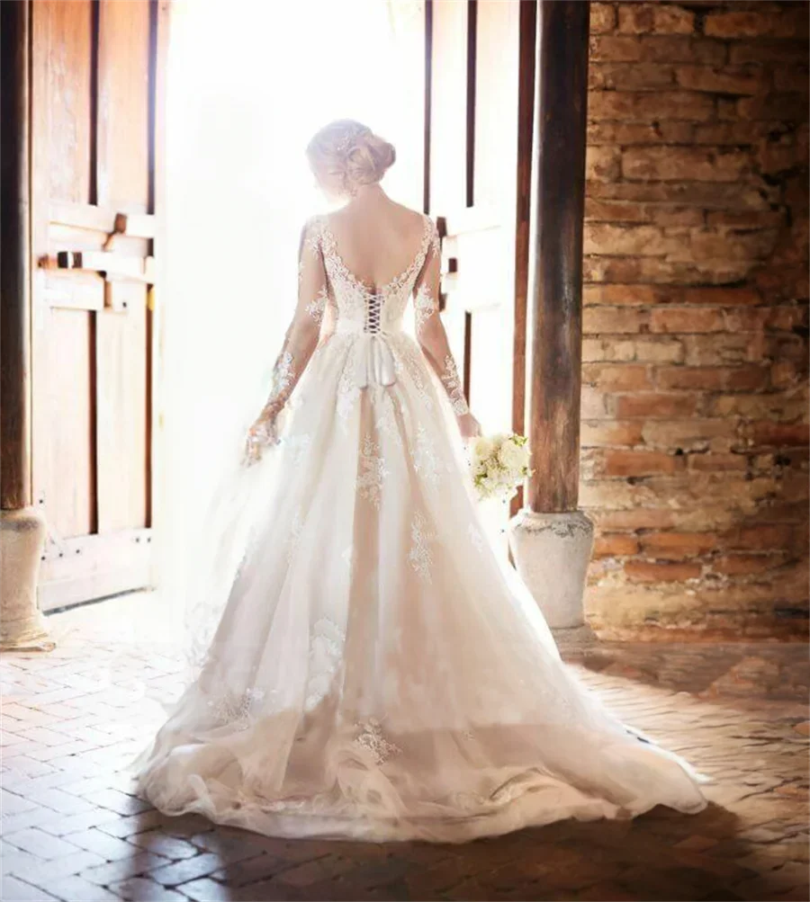 Gorgeous V-Neck Wedding Dresses Lace Up Back Long Sleeve Appliques Plus Size Bridal Gown with Belt Vestido De Novia