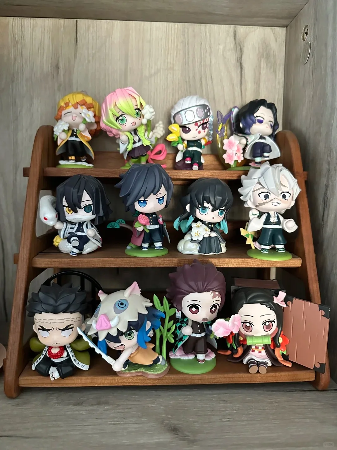Demon Slayer Figur Spielzeug Anime Kimetsu no Yaiba Q-Version Sitzender Tanjiro Nidouzi Inosuke Zenitsu PVC-Figurine Modellpuppe Geschenke – Detail 15