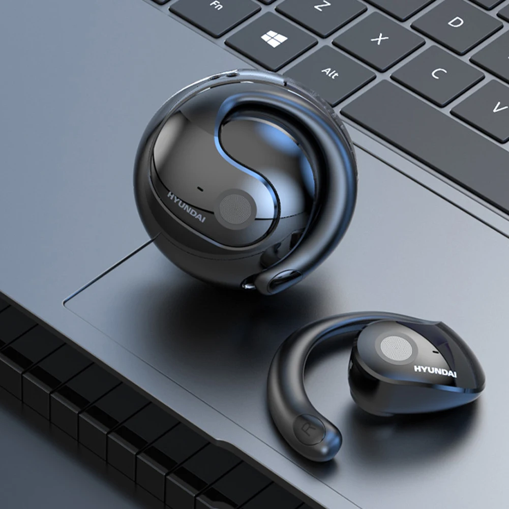 سماعات مترجم اللغة IPX5 مقاومة للماء معلقة للأذن من النوع C شحن سماعات أذن لاسلكية مفتوحة للمسافرين