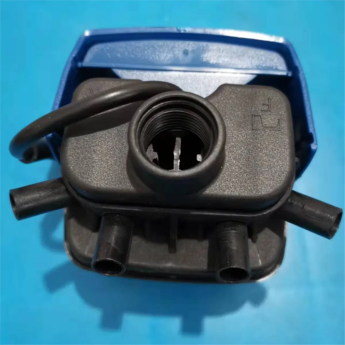 LE30 Pulsator 24V DC /Electric Cow Milking Machine Electronic Pulsator Dairy Milking Equipment Two Exits Repair Parts