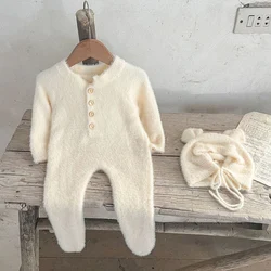 2024 neue Herbst Kleinkind Baby Jungen Mädchen Overall Hut Samt einfarbig langärmlige Neugeborene Mädchen Bodys Baby kleidung