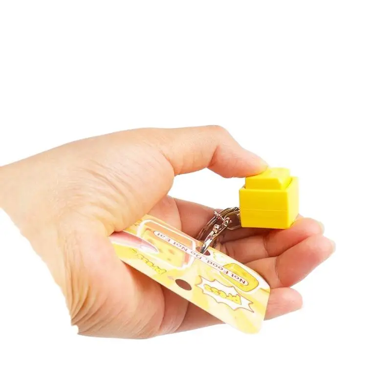 1 Stück Fingerspielzeug Mini-Käse-Schlüsselanhänger Tastatur-Stressabbau-Fidget-Button Käse-Tastenkappe Fidget-Clicker Tastatur-Anhänger – Detail 7