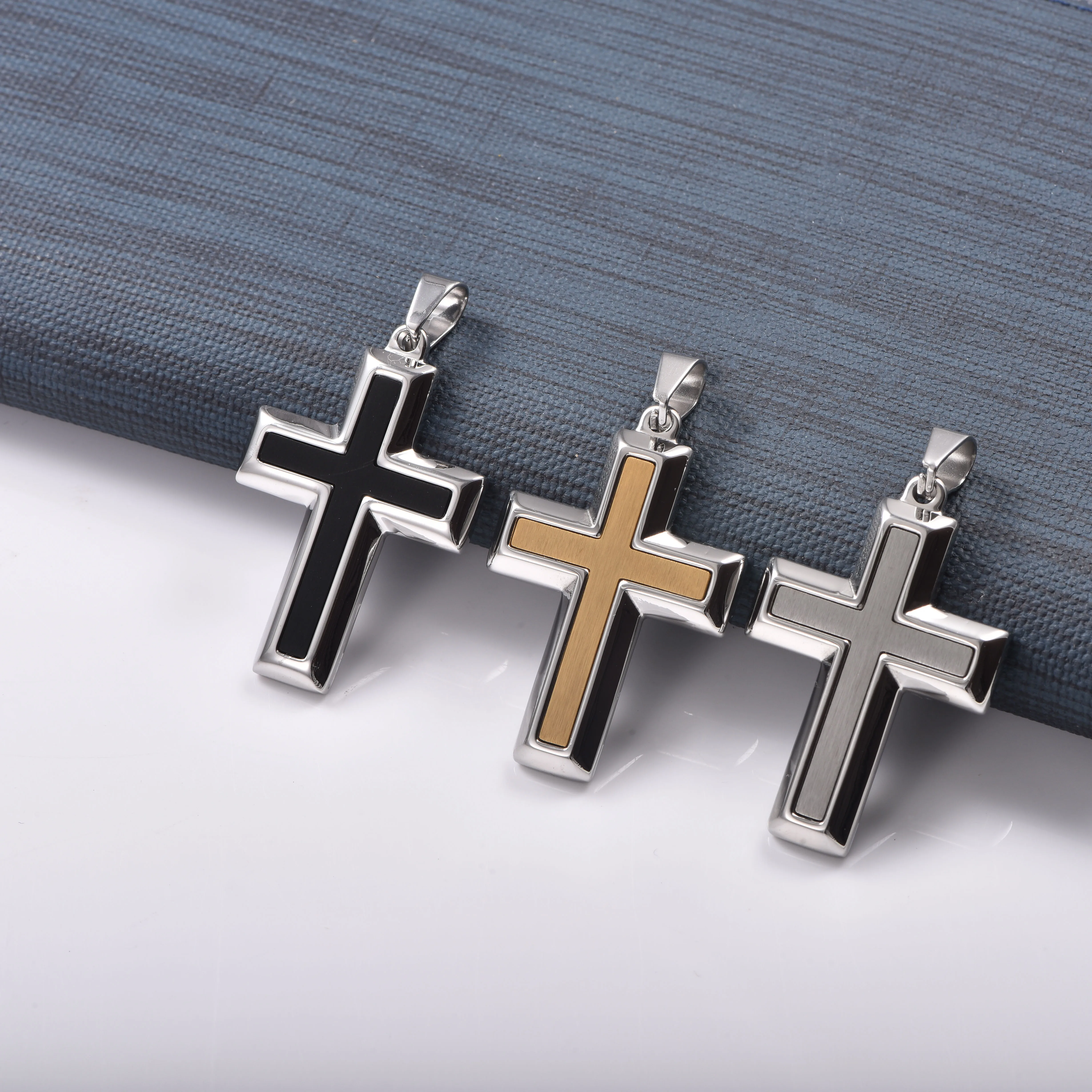 Mehrschichtige Kreuz-Anhänger-Halskette aus Edelstahl, Unisex, Herren-Halskette, Geschenk – Detail 7