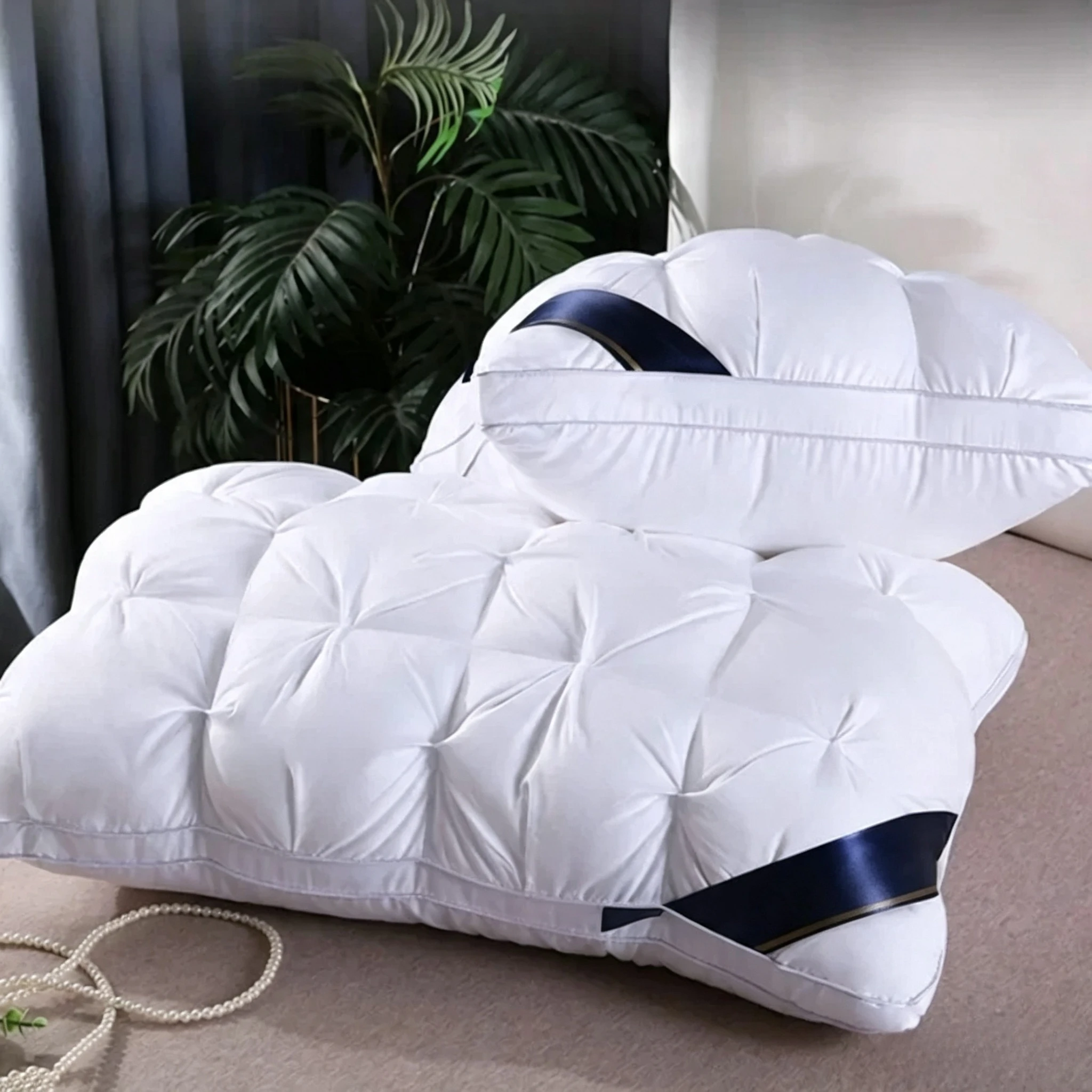 Thumbnail 4 - #49 Cheapest Neck Pillows Deals You Can Get