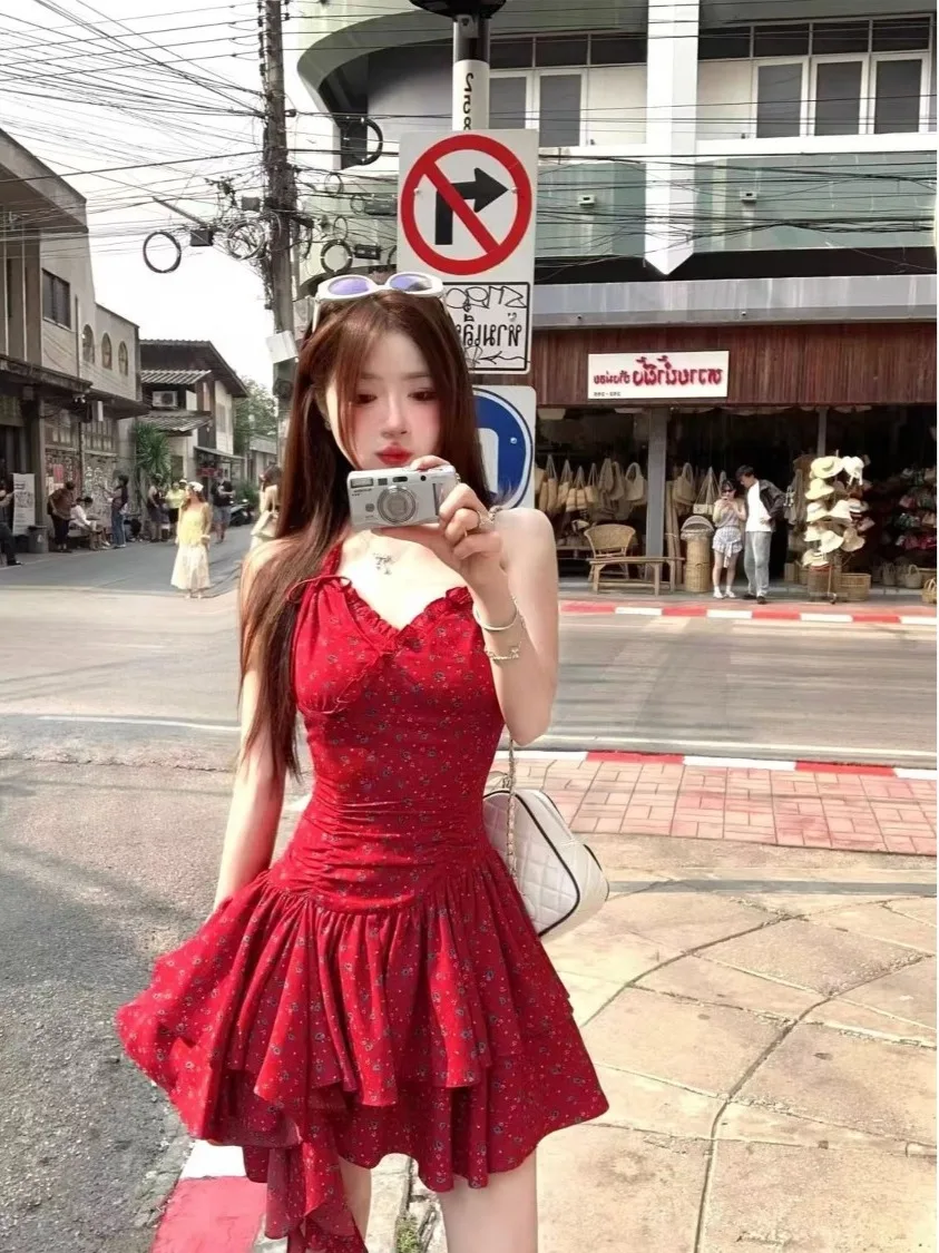 

Summer Red Floral Print Slimming Dr Korean Sle Vaion Ne Hanging Waist Cinching Casual Breathable Soft Rayon Polyester