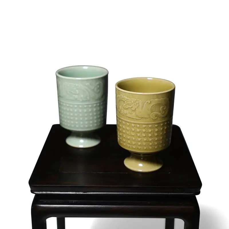 

Handmade master cup, high-end Chinese engraved flower cup, yellow glaze teacup, Han Yulong cup and fragrant cup.