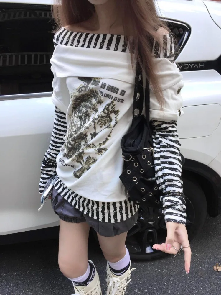 

Winter Y2K Punk Off-Shoulder Loose Tops Black Women Vintage White Cross Print Stripe Patchwork T-shirt Casual Fashion Tees New