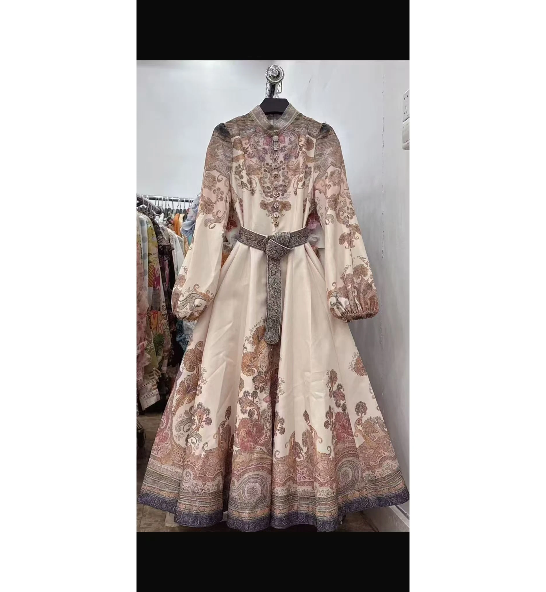 

Summer 2025 new women's dress temperament long sleeved printed elegant temperament dress
