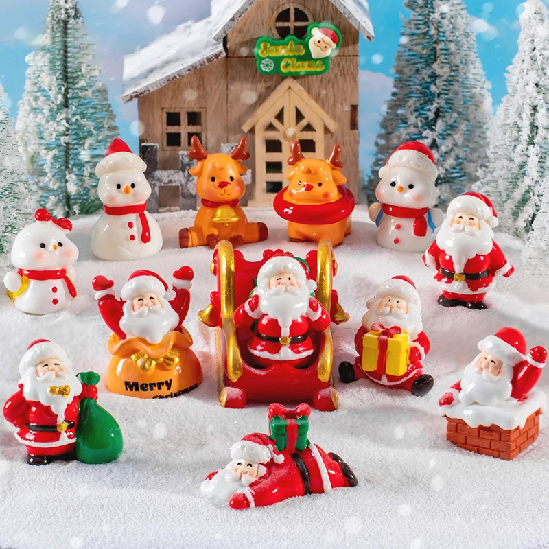 Cute Resin Christmas Ornaments Xmas Micro Landscape Miniature Santa Claus Snowman Desktop Ornaments Office Desktop Decoration