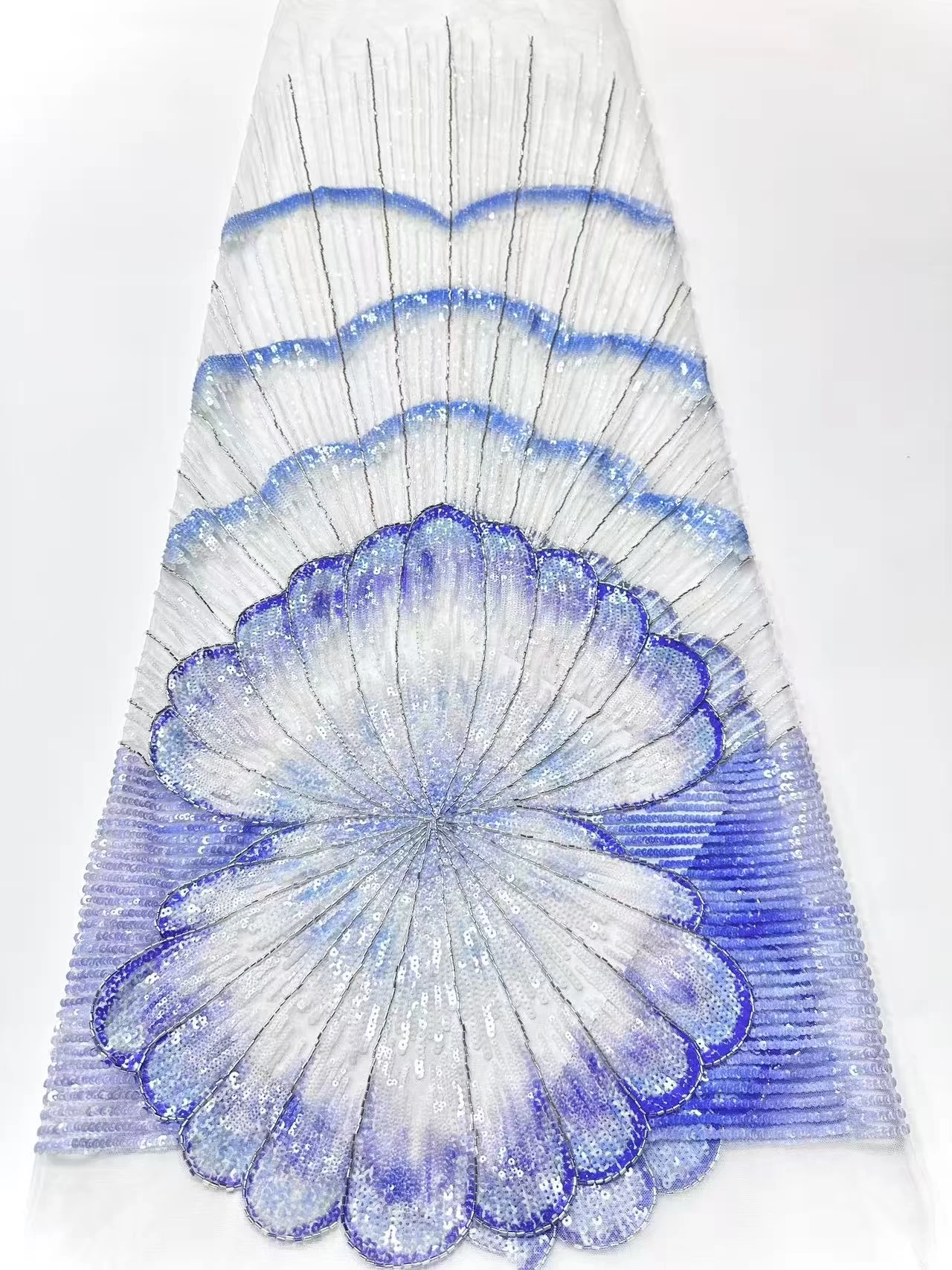 Light Blue New Design Fashion European Art Pattern 5Yards French Beaded Sequins Lace Fabric Wedding Banquet Wedding Dresses 2037