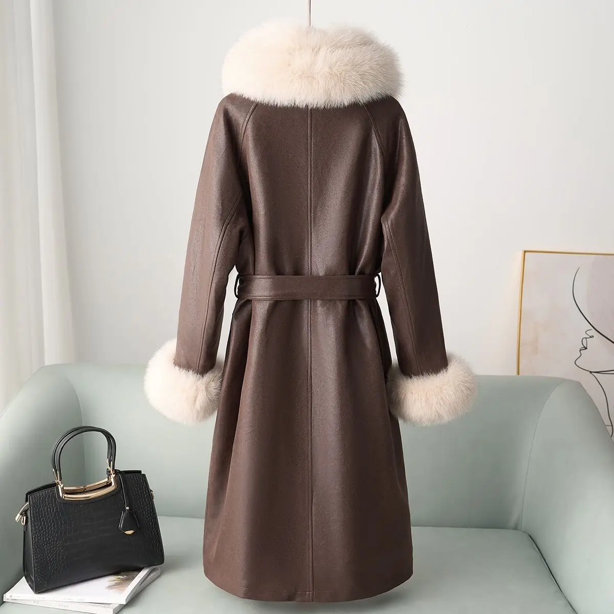 2025 outono e inverno novo plus size gola de pele de raposa casaco de pele preenchido com penas de ganso longo para mulher