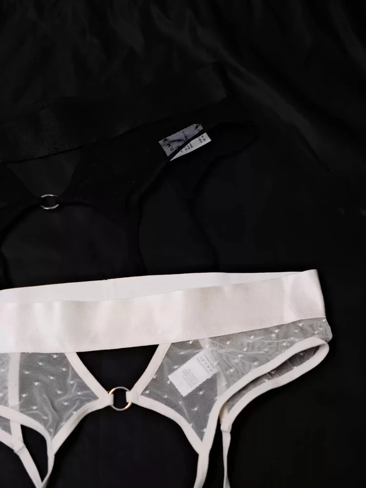 

Men's Thong Sissy Underwear Sexy for Guys Low-rise Breathable Gay Thong Couple Underpants Lace Prespetive Hollow Lingerie