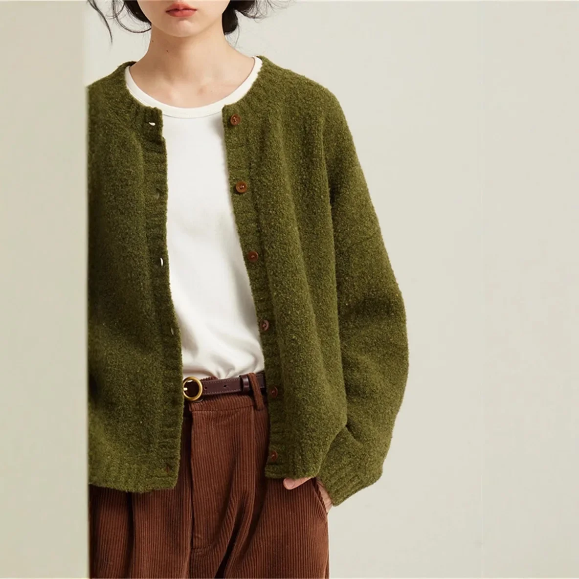 

Retro Green Knitted Cardigan Jacket for Women in Spring and Autumn New Lazy High-end Soft Soft Sweater Loose Korean Top