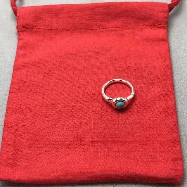 2025 Nuovo sacchetto regalo di gioielli romantici da donna con anello di gemma di alta qualità di moda europea e americana di vendita calda