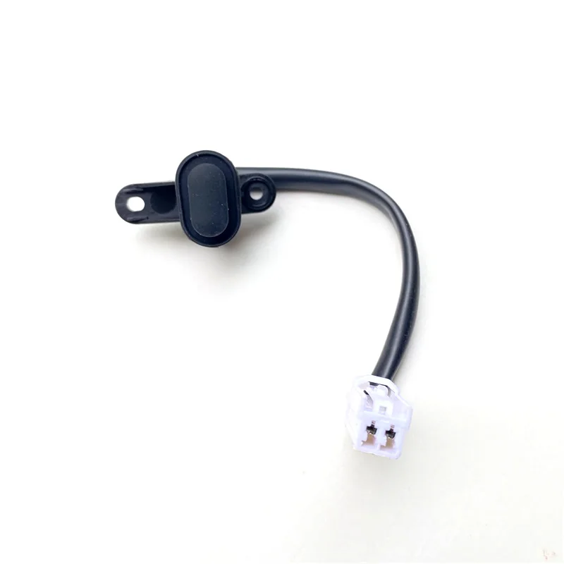 

1pcs Rear Trunk Switch Tailgate Switch Keyless Entry Switch Button For Mazda 6 GH 2008 2009 2010 2011 2012