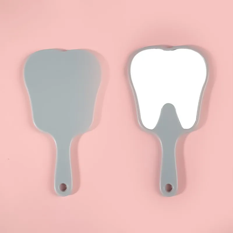 Espelho de maquiagem portátil portátil com design de dentes de desenho animado compacto de plástico fofo para estudantes de viagem de mesa