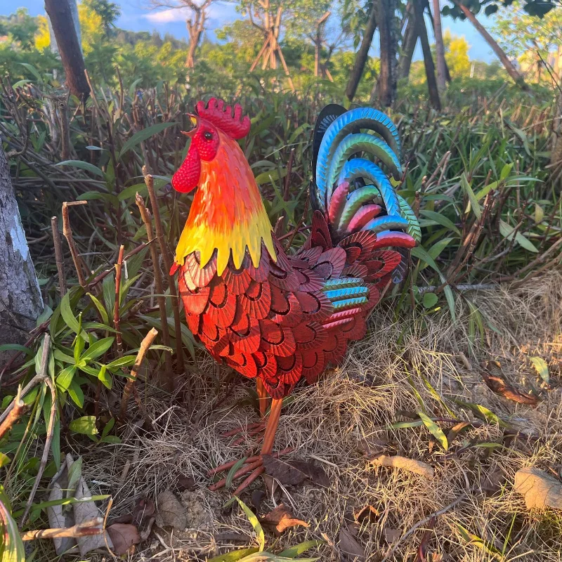 Colorful Metal Rooster Statue,Handmade Iron Art Garden Decor,3D Standing Chicken Figurine for Yard Patio Lawn Home Ornament