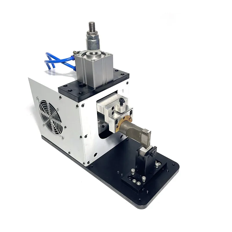 2000W Metal Element Ultrasonic Welding Machine For Lithium Battery Processing Spot Welder