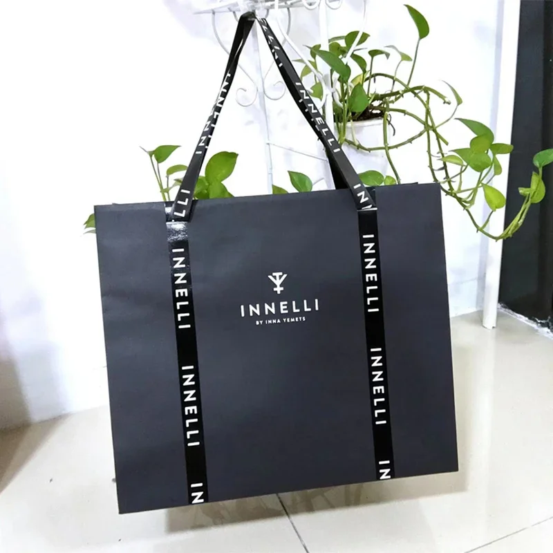 Customized Logo Print Luxury Black Cardboard Shopping Paper Bags With Ribbon Handle For Clothing Shoes