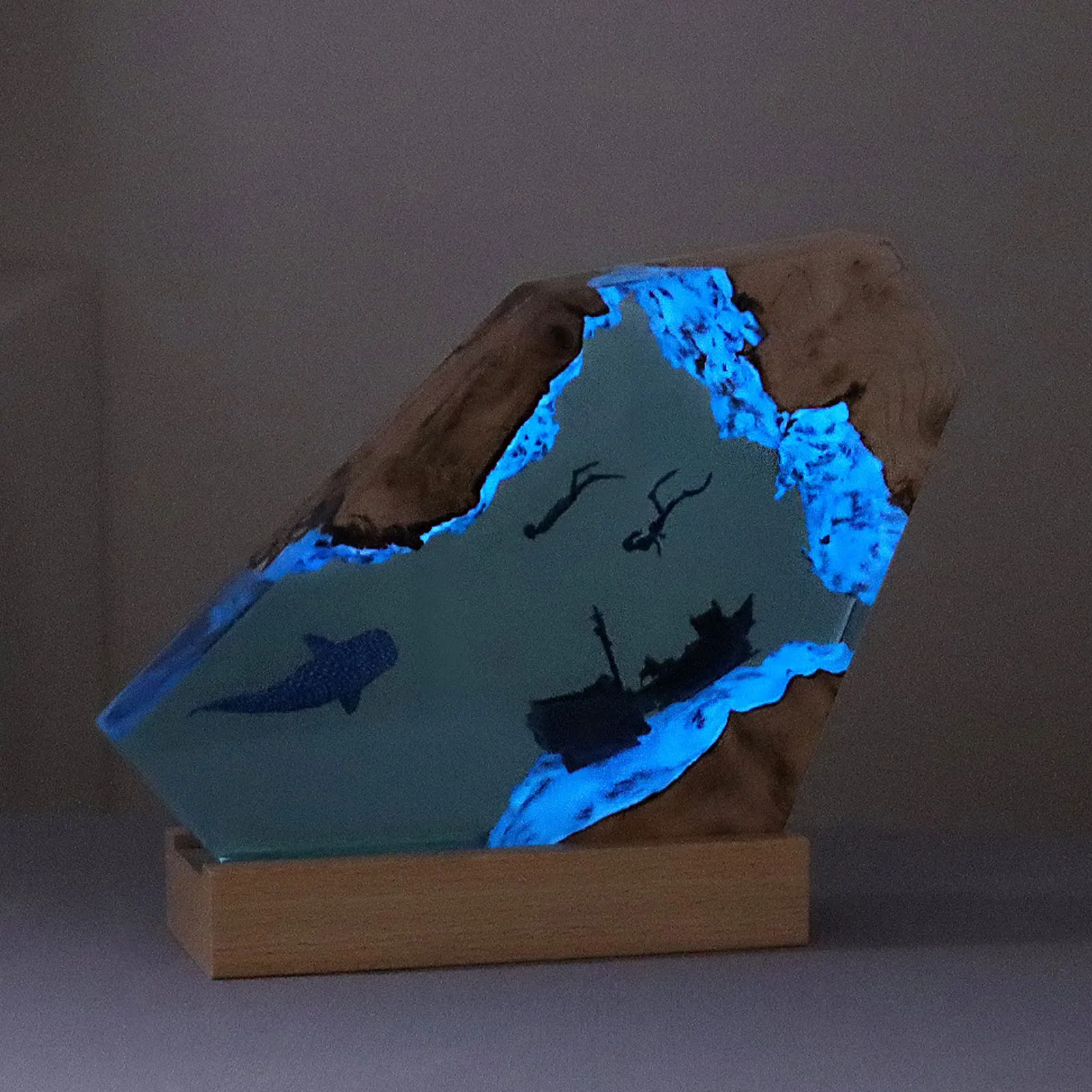 Sea Cave Diving Led Night Light Decorative 6 Levels Brightness Resin Wood Light Lamp Handmade Energy Efficient for Office
