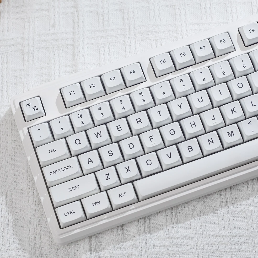 Pure white English xda height keycap pbt material hot sublimation process simple white suitable for f87Pro f98pro