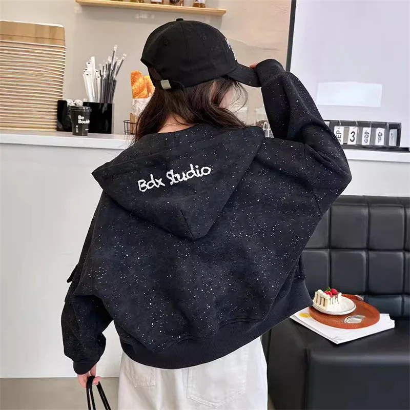 Frühlingsjacke für Mädchen, 2025, neue Kinder-Kapuzenpullover, Mäntel, große Kinder, Buchstaben, Kapuzen-Oberbekleidung, Teenager, langärmelige, lässige Strickjacke
