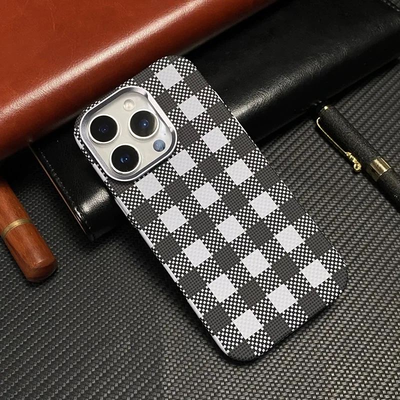 

Fashion Plaid Carbon Fiber Texture Magsafe Phone Case For iPhone 16 15 14 Pro Max Metal Lens Wireless Charging Shockproof Cover