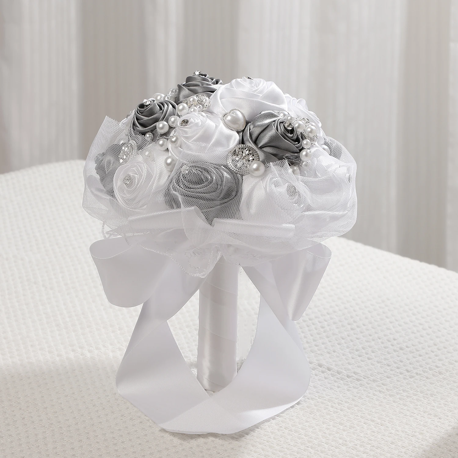 باقة يد العروس محاكاة الزفاف اليد عقد باقة الزفاف التصوير الفوتوغرافي الدعائم الزفاف