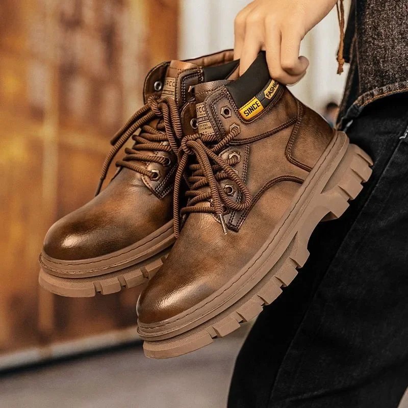 Retro Men's Boots 2025 Autumn/winter New British Style Leather Boots, Outdoor Non Slip Casual Workwear Boots, Large Size