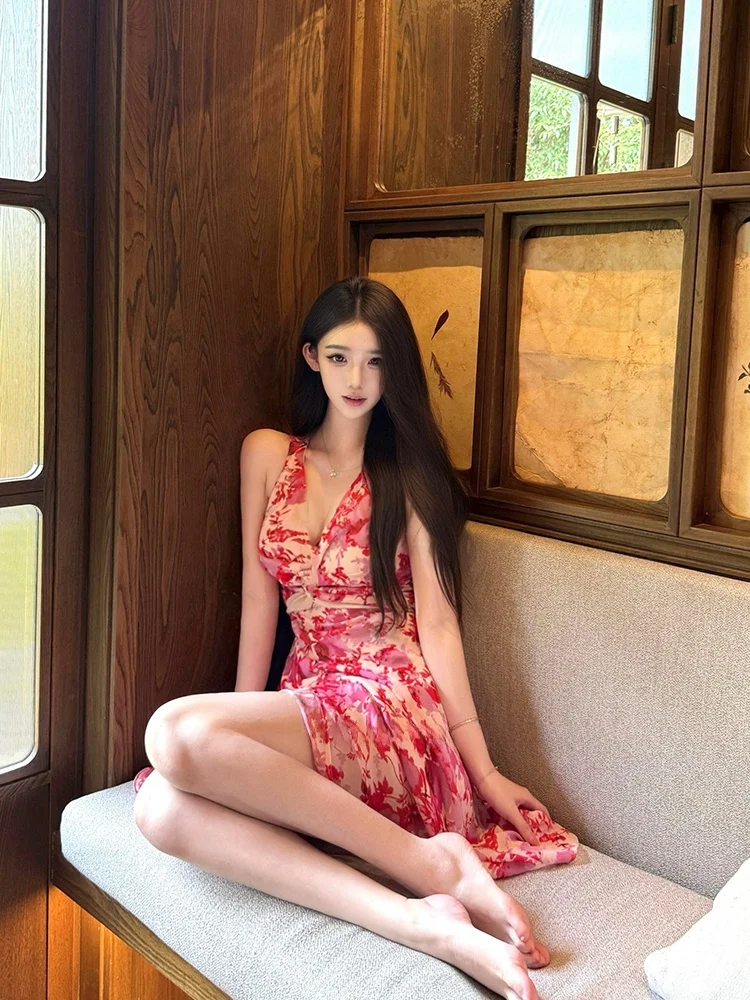 

Sexy Print Halter Dress Women's Early Sensation Birthday Dress Heavy Embellishment Gradient Print Short A-Line Skirt
