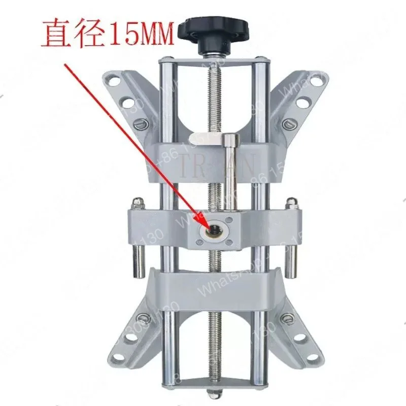 Automotive four-wheel alignment fixture, four-wheel alignment device accessory tools