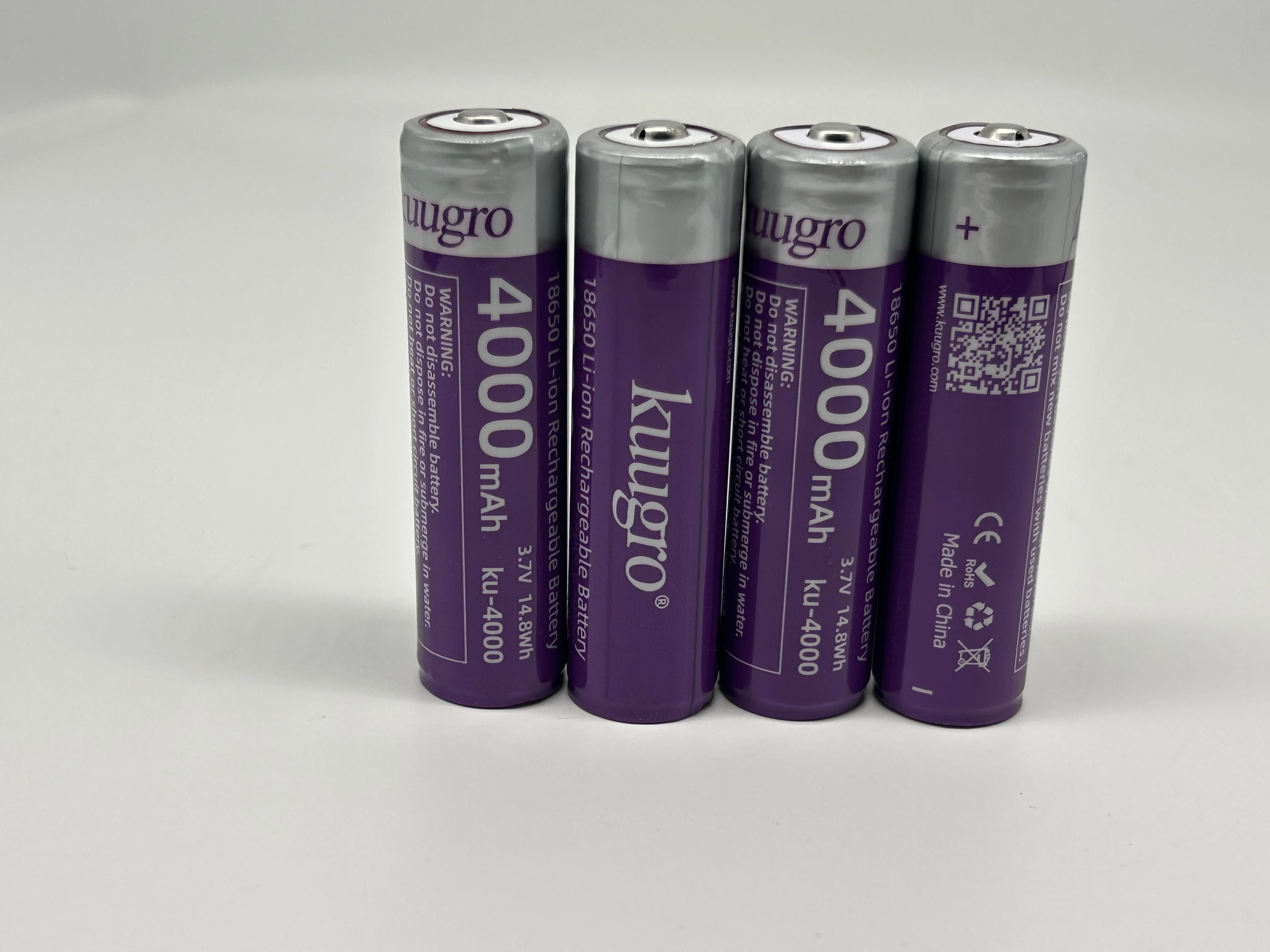 

kuugro 18650 Battery with PCB 3.7V 4000mAh Rechargeable Li-ion Battery for Diving Photography Fill Light