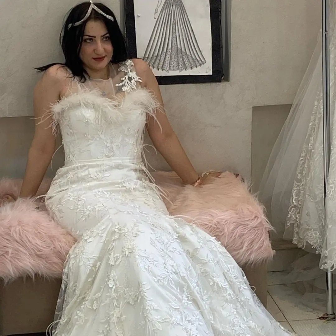 Robe de mariée sirène personnalisée avec plumes en fibre de dentelle, robe vintage avec train de balayage, robe de patients, nouveau style